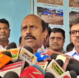 பெரியார் நூலகத்தில் கண்திருஷ்டி படம் அகற்றப்படும்