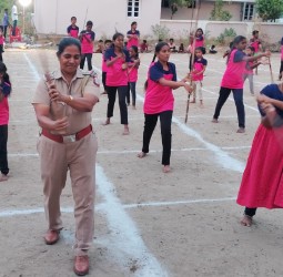 பெண் குழந்தைகளை காப்போம், கற்பிப்போம்’ என்ற தலைப்பில் விழிப்புணர்வு