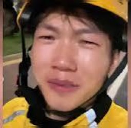 10 மணி நேர ஷிப்ட்.. நாயைப் போல் சோர்வாக இருக்கிறேன்.! டெலிவரி ஊழியர் கதறல்