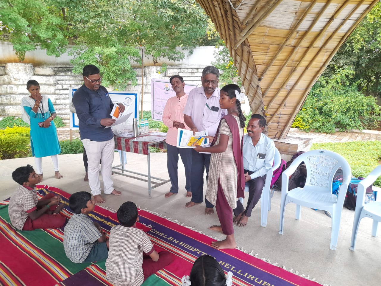 யோகா விழாவின் சான்றிதழ் பரிசளிப்பு நிகழ்வு