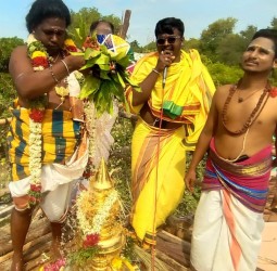 குறவன்குளம் கிராமத்தில் காளியம்மன் கோவில் கும்பாபிஷேக விழா.