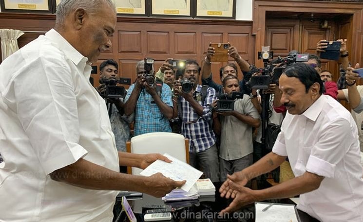 செங்கோட்டையன் நேற்று தனதுஎம்எல்ஏ பதவியை ராஜினாமா செய்து சபாநாயகரிடம் கடிதம்