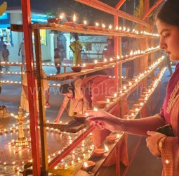 12,000 விளக்குகள் ஏற்றி கார்த்திகை தீப உற்சவ வழிபாடு