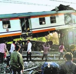 சத்தீஸ்கர் ரயில் விபத்து: பலி எண்ணிக்கை 11 ஆக அதிகரிப்பு