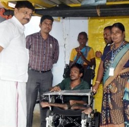 கொங்கன்குளம் ஊராட்சியில் நலம் காக்கும் ஸ்டாலின் பல்நோக்கு சிறப்பு மருத்துவ முகாம்