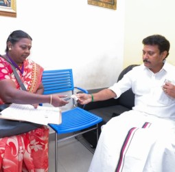 அமைச்சர் அன்பில் மகேஷ் பொய்யாமொழி வீட்டுக்கு வந்த எஸ்ஐஆர் வாக்காளர் பதிவு அதிகாரி