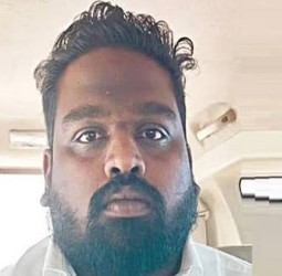 ரவுடி நாகேந்திரன் மகன் மீது ரியல் எஸ்டேட் அதிபர் போலீஸில் புகார்