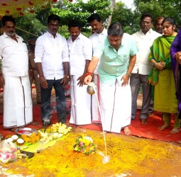 அருள்தாஸ்புரம் பகுதியில் கட்டப்படவுள்ள நகர்ப்புற ஆரம்ப சுகாதார நிலைய கூடுதல் கட்டிடத்திற்கான பூமி பூஜை
