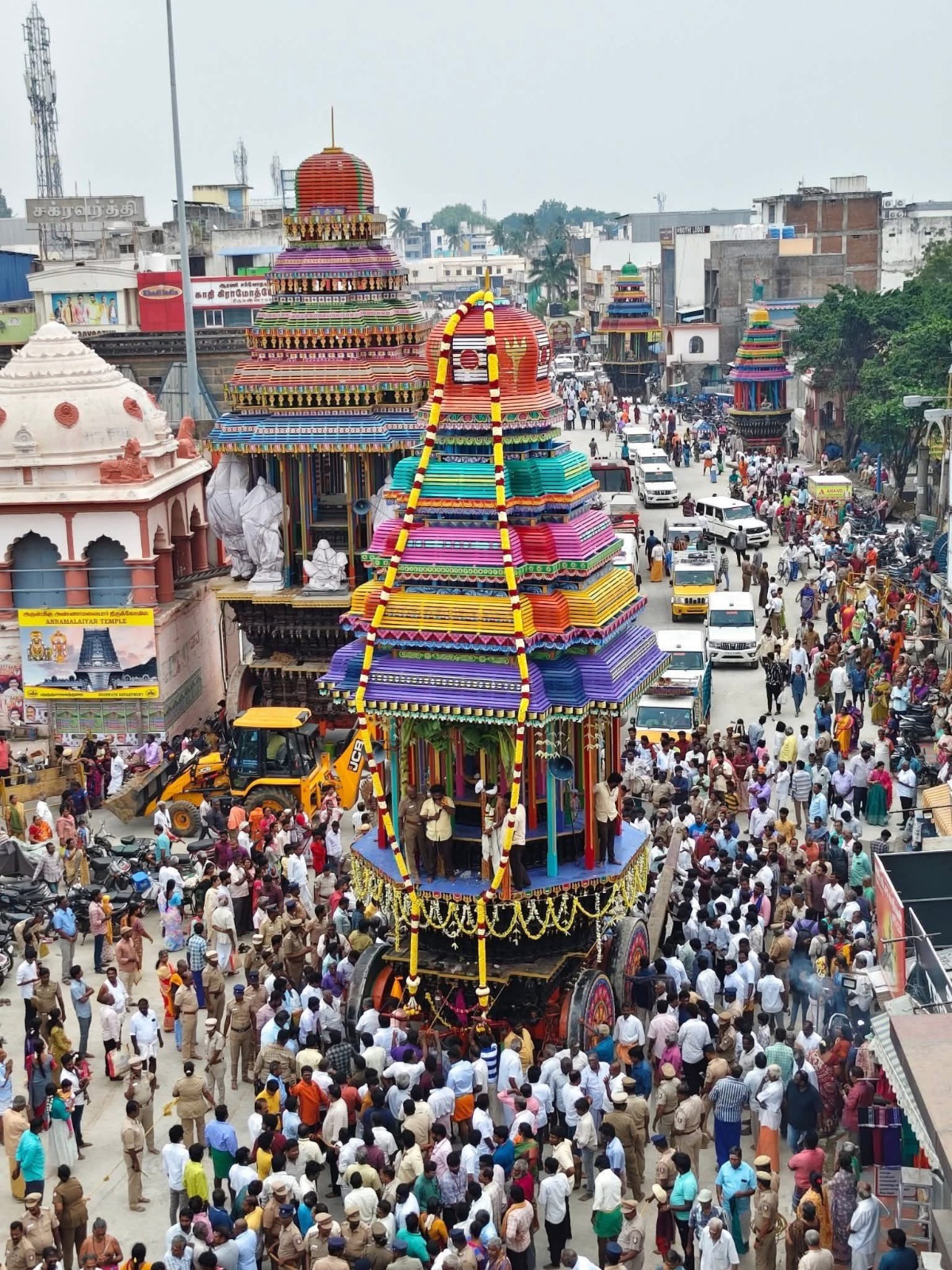 திருவண்ணாமலையில் பராசக்தி தேர் வெள்ளோட்டம்