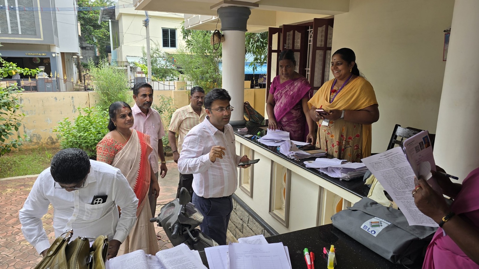 நாகர்கோவில் 29-வது வார்டில் நேற்று நடந்த எஸ்ஐஆர் பயிற்சி முகாம்