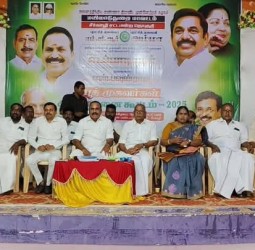 சீர்காழி சட்ட மன்ற தொகுதி அ.தி.மு.க.  பூத் முகவர்கள் ஆலோசனை கூட்டம்