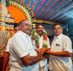 பூமிநாதர் திருக்கோவில் கும்பாபிஷேகத்தில் பாஜக மாநிலத் தலைவர் நயினார் நாகேந்திரன்