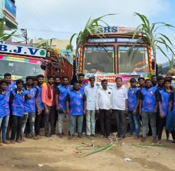 ஸ்ரீ மஞ்சுநாதா சுவாமி கோயில் அன்னதான கமிட்டி சார்பாக 27 வது வருடமாக 20 டன் அரிசி, 25 டன் மளிகை பொருட்கள்