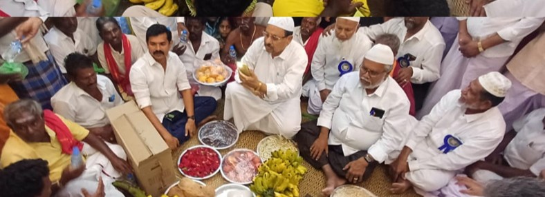 பள்ளிவாசல் திறப்புக்கு இந்து மக்கள் சீர்வரிசை