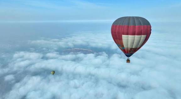 காற்றும்..பலூனும்...