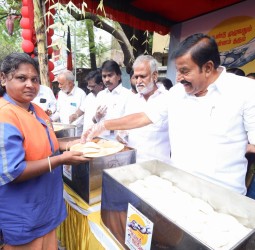 275 வது நாளாக நேற்று காலை அறுசுவை சிற்றுண்டி