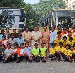 வேலூர் ஹாக்கி வீரர்கள் சென்னைக்கு பயணம்!