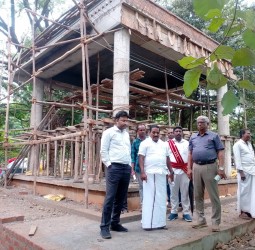 குமரி கோமேதகம் பொன்னப்பநாடார் திருவுருவ சிலையுடன் கூடய மணிமண்டபம்