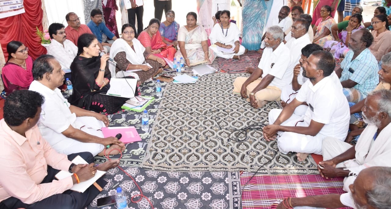 காஞ்சிபுரம் ஒன்றியம் கம்மராஜபுரத்தில் நடைபெற்ற கிராம சபைக் கூட்டம்