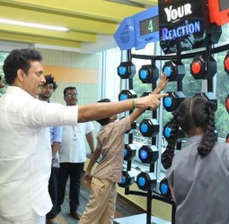 சென்னைஅண்ணா நூற்றாண்டு நூலகத்தில் சிறார் அறிவியல் பூங்கா