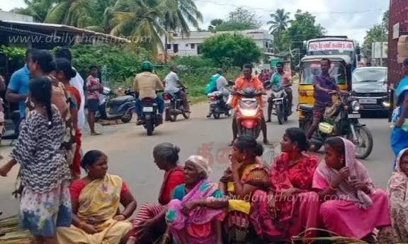 சாலை வசதி செய்து தர மக்கள் வலியுறுத்தல்