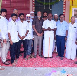 வாணியம்பாடி நியூடவுன் பகுதியில் கே. ஆனந்தன் அவர்களின் மொத்த மற்றும் சில்லறை வியாபாரம் புதிய மளிகை கடை திறப்பு