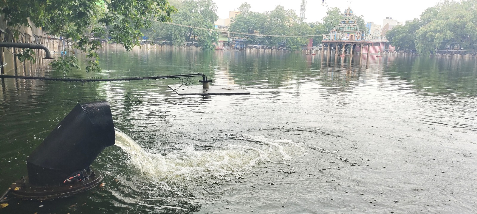 விருதுநகரில் 157 ஆண்டுகளுக்கு முன்பு அமைக்கப்பட்ட மாரியம்மன் கோயில் தெப்பம்