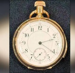 டைட்டானிக் கப்பலில் இருந்து எடுக்கப்பட்ட தங்க கெடிகாரம்: எவ்வளவு ஏலம் போனது தெரியுமா?