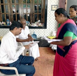 கோபியில் வாக்காளர் சிறப்பு தீவிர திருத்த பணி