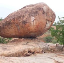 பாறாங்கல்