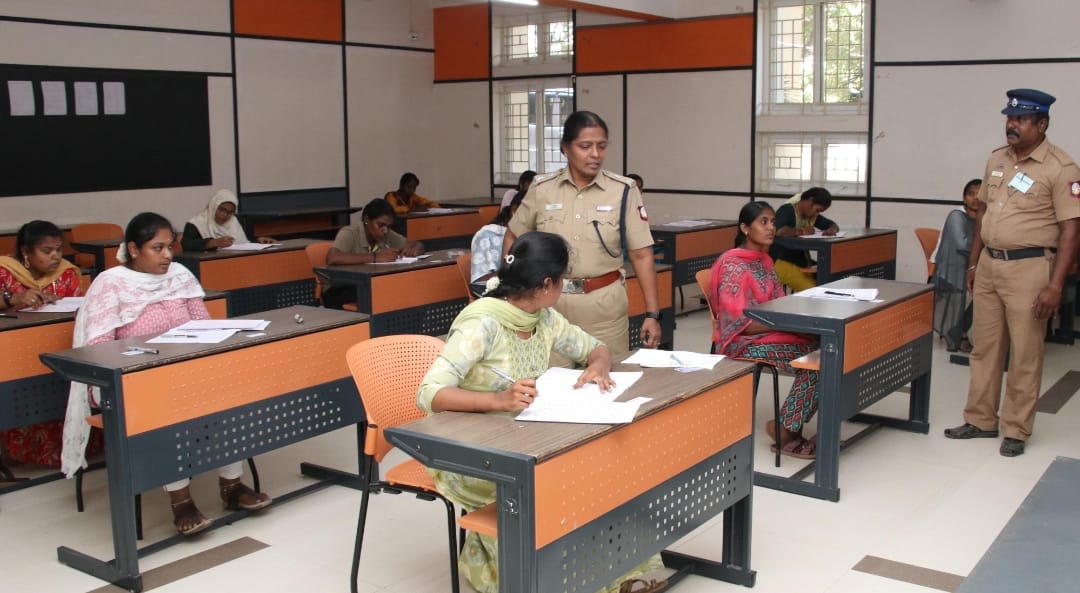 இரண்டாம் நிலை காவலருக்கான எழுத்து தேர்வு