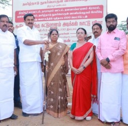 தளவாய்பட்டிணம் தமிழ்நாடு நுகர்பொருள் வாணிபக்கழகம் சேமிப்பு கிடங்கு வளாகத்தில் புதியதாக 1500 மெட்ரிக் டன் கொண்ட கூடுதல் கிடங்கு கட்டும் பணி