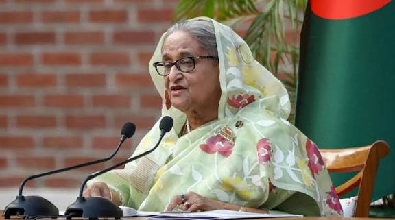 வங்கதேச முன்னாள் பிரதமர் ஷேக் ஹசீனாவுக்கு மரண தண்டனை: நீதிமன்றம் பரபரப்பு தீர்ப்பு