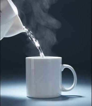 வெந்நீரில் இவ்வளவு விஷயம் இருக்கா…?...!!