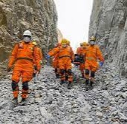 உ.பி. கல்குவாரி விபத்து: உயிரிழப்பு 6-ஆக உயா்வு