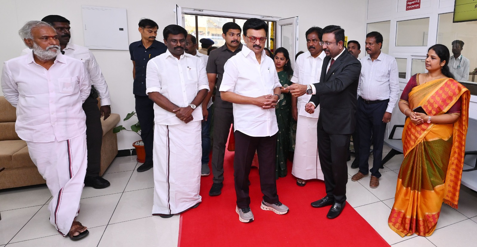 சென்னை பெரியமேடு சார்பதிவாளர் அலுவலகத்திற்கான புதிய கட்டிடம்