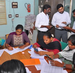 சிறப்பு தீவிர திருத்தப் பணிகளை கலெக்டர் ரஞ்ஜீத்சிங் பார்வை