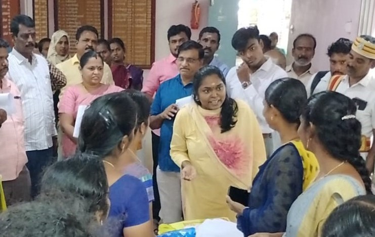 பாபநாசம் தொகுதியில் எஸ்ஐஆர் பணிகளை கலெக்டர் பிரியங்கா பங்கஜம்ஆய்வு