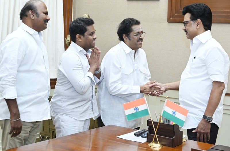 மந்தைவெளி கிழக்கு வட்ட சாலைக்கு சீர்காழி கோவிந்தராஜன் பெயர்