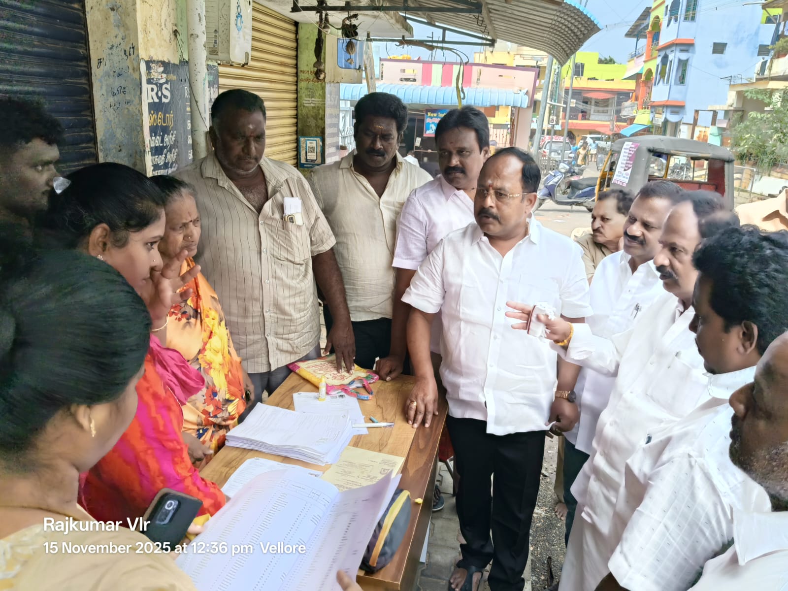 அணைக்கட்டில் நலம் காக்கும் ஸ்டாலின் திட்ட மருத்துவ முகாம்!