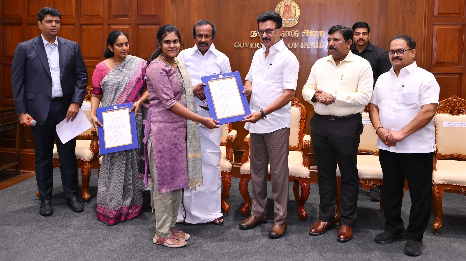 தமிழ்நாடு அரசுப்பணியாளர் தேர்வாணையம் மூலம் தேர்வு செய்யப்பட்டவர்களுக்கு பணிநியமன ஆணை