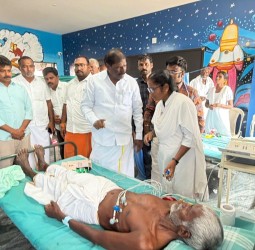 அழகா கவுண்டனூர் அதியமான் உயர்நிலைப் பள்ளியில் நடந்த நலம்காக்கும் ஸ்டாலின் திட்ட முகாம்