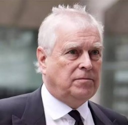 இங்கிலாந்து இளவரசர் ஆண்ட்ரூ அரச பட்டங்கள் பறிப்பு; வீட்டை காலி செய்ய சார்லஸ் உத்தரவு