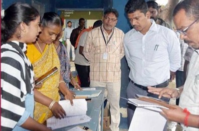 விருதுநகரில் எஸ்ஐஆர் படிவங்களை திரும்ப ஒப்படைக்கும் சிறப்பு முகாமை