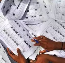 தேர்தல் ஆணையத்தின் கணக்கீட்டு படிவத்தை இணையதளம் மூலம் நிரப்ப புதிய வசதி