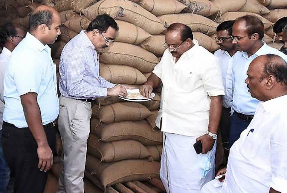 நவ. 15-க்குள் நியாய விலை கடைகளுக்கு கோதுமை 100% அனுப்பப்பட்டுவிடும்: தமிழக அரசு விளக்கம்