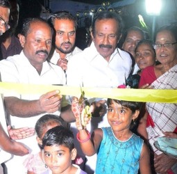 ஈரோடு மேட்டுநாசுவம்பாளையம் புதிய நியாயவிலைக்கடை