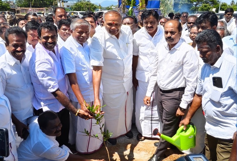 அம்பாசமுத்திரம் புறவழிச்சாலையை நேற்று முதல்வர் ஸ்டாலின் காணொலி வாயிலா திறந்து வைத்தார்