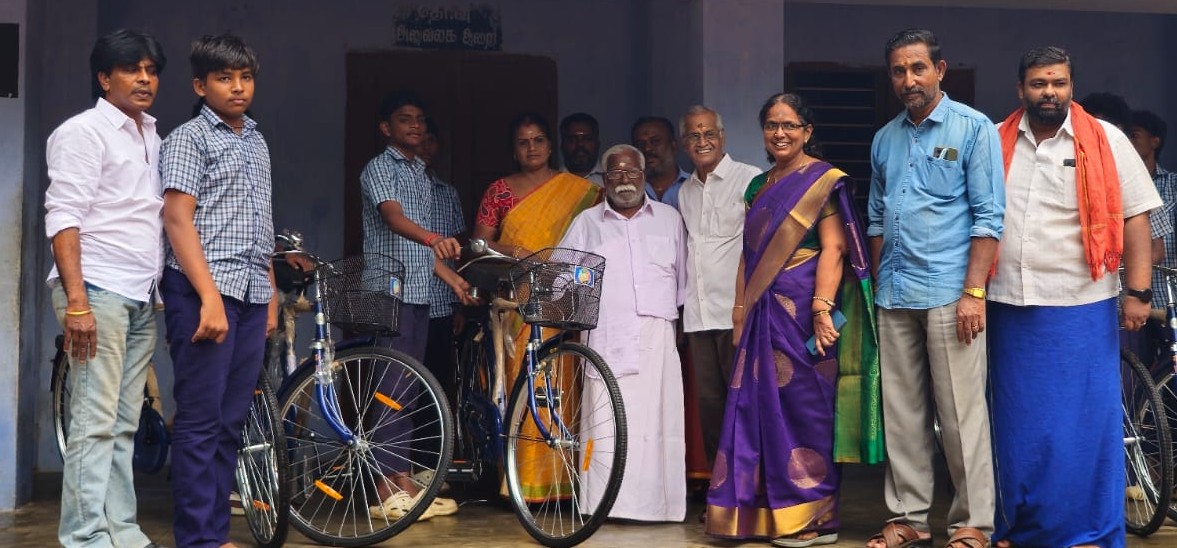 செட்டிதெரு டிவிடி மேல்நிலைப் பள்ளியில் விலையில்லா மிதிவண்டி