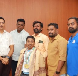 ஐதராபாத்தில் நடந்த 25வது தேசிய பாரா நீச்சல் போட்டி